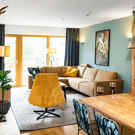 ホリデーパーク Glacier Estate 4*