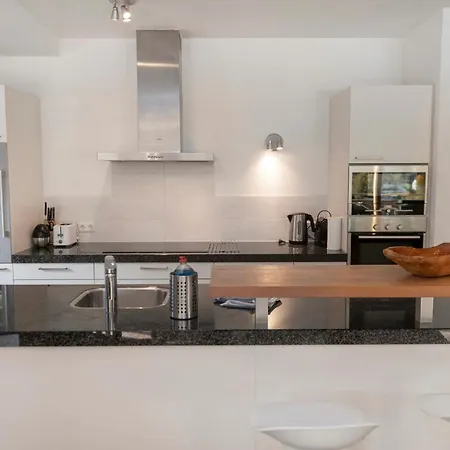 Glacier Estate カプルーン