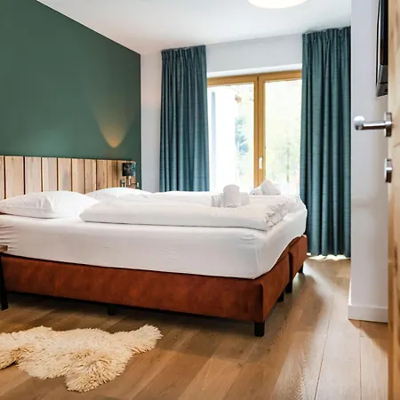 Glacier Estate カプルーン